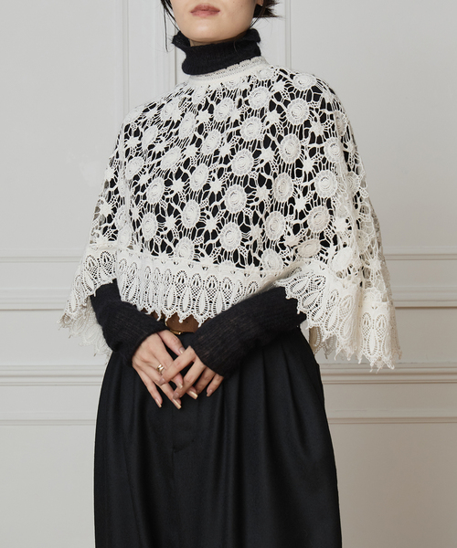 IENA LA BOUCLE(イエナラブークル)の「IENA LA BOUCLE レースポンチョ(シャツ/ブラウス・レディース・ホワイト・FREE)」の9枚目の写真