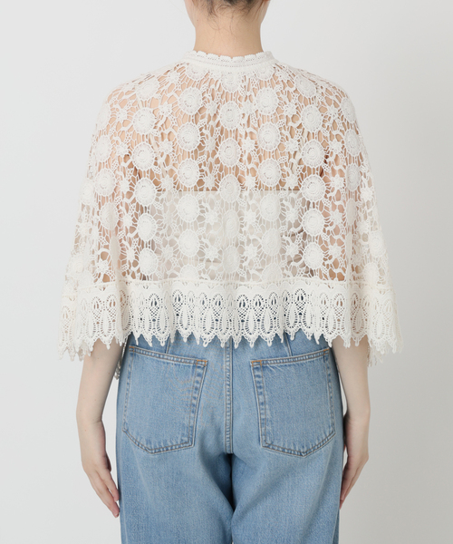 IENA LA BOUCLE(イエナラブークル)の「IENA LA BOUCLE レースポンチョ(シャツ/ブラウス・レディース・ホワイト・FREE)」の3枚目の写真