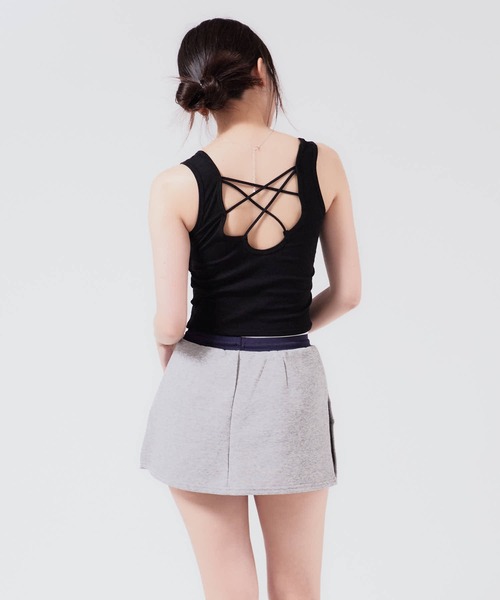 セール】Cross Back Tank Top with Cups / カップ付き クロス