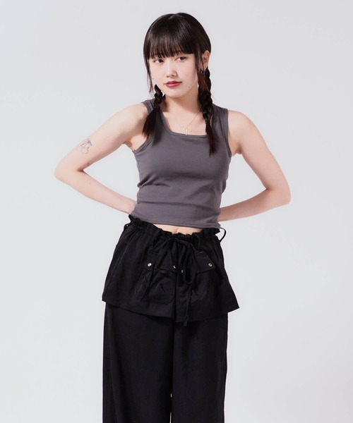 Chick（チック）の「Cross Back Tank Top with Cups / カップ付き クロスバックタンクトップ（タンクトップ・レディース・ブラック/カーキ/オリーブ/ホワイト/ダークグレー・FREE）」の10枚目の写真