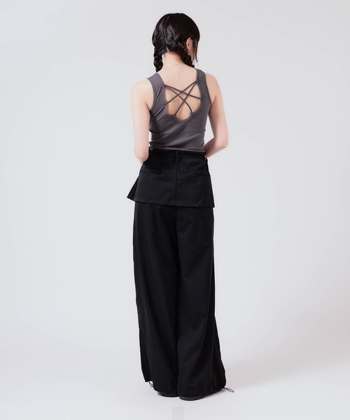 セール】Cross Back Tank Top with Cups / カップ付き クロス