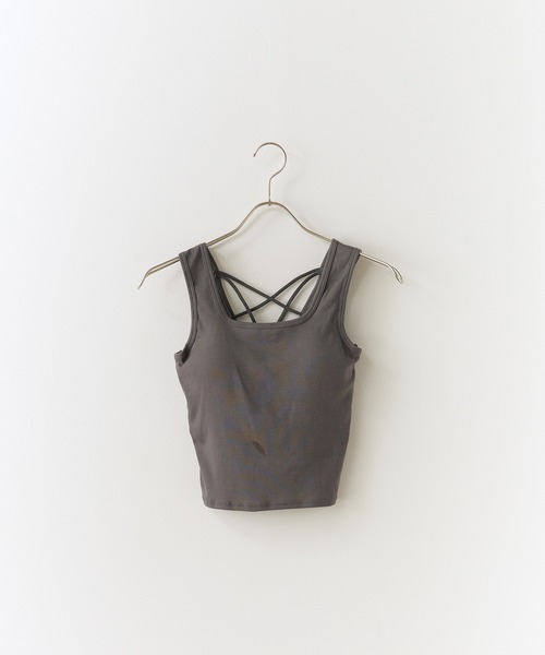 Chick（チック）の「Cross Back Tank Top with Cups / カップ付き クロスバックタンクトップ（タンクトップ・レディース・ブラック/カーキ/オリーブ/ホワイト/ダークグレー・FREE）」の9枚目の写真