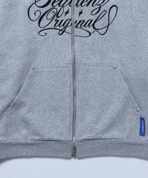 SEQUENZ（シークエンズ）の「＊新色追加【SEQUENZ（シークエンズ）】SQNZ LOGO GLITTER ZIP P/K / グリッター ジップパーカー ラメプリント ダブルジップ 裏起毛 【セットアップ着用可】（パーカー・メンズ・ピンク/ダークネイビー/ブラック/モカ/グレー/ライトピンク/スカイブルー・MEDIUM/SMALL/LARGE）」の20枚目の写真