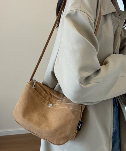 Miniministore(ミニミニストア)の「ショルダーバッグ キャンバス レディース(ショルダーバッグ・レディース・ダークベージュ/アイボリー/ブラック・FREE)」の10枚目の写真