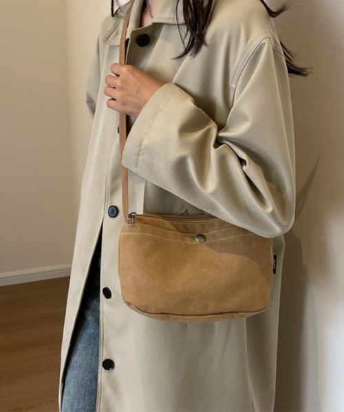 Miniministore(ミニミニストア)の「ショルダーバッグ キャンバス レディース(ショルダーバッグ・レディース・ダークベージュ/アイボリー/ブラック・FREE)」の11枚目の写真