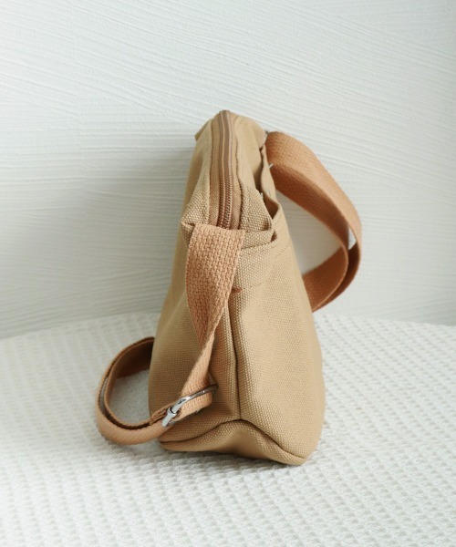 Miniministore(ミニミニストア)の「ショルダーバッグ キャンバス レディース(ショルダーバッグ・レディース・ダークベージュ/アイボリー/ブラック・FREE)」の21枚目の写真
