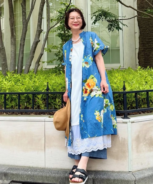 セール】コットンローンルシオール加工ブラーフラワープリント半袖