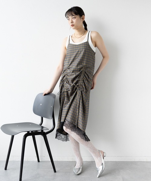 RAGEBLUE(レイジブルー)の「2WAYギャザーチェックキャミワンピース/セットアップ対応(ワンピース・レディース・グレー系/イエロー系・FREE)」の10枚目の写真