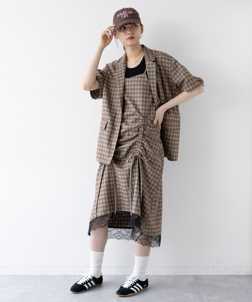 RAGEBLUE(レイジブルー)の「2WAYギャザーチェックキャミワンピース/セットアップ対応(ワンピース・レディース・グレー系/イエロー系・FREE)」の11枚目の写真