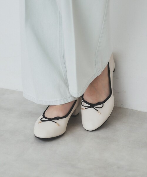 index（インデックス）の「ラウンドトゥヒールバレエシューズ（パンプス・レディース・ブラック系/ブラック/アイボリー系4・02/03/01）」の4枚目の写真