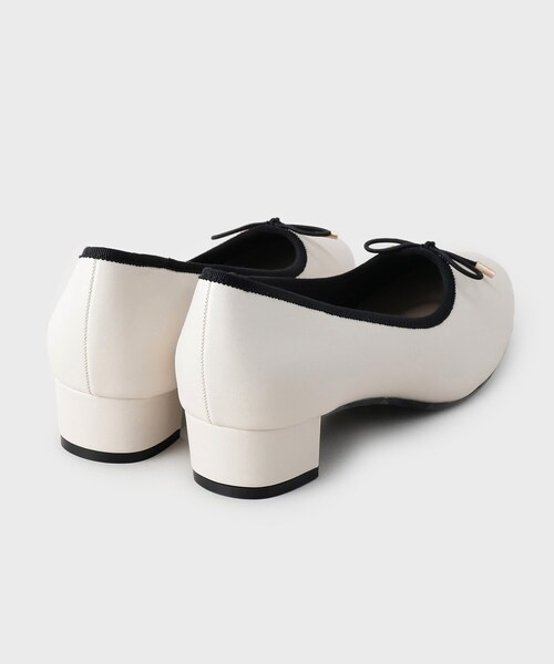 index（インデックス）の「ラウンドトゥヒールバレエシューズ（パンプス・レディース・ブラック系/ブラック/アイボリー系4・02/03/01）」の7枚目の写真