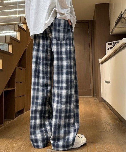 link lot(リンクロット)の「ドローコード付きチェックイージーネルパンツ(その他パンツ・メンズ・ブラック/ブルー/ブラウン・M/L)」の3枚目の写真