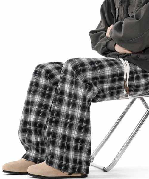 link lot(リンクロット)の「ドローコード付きチェックイージーネルパンツ(その他パンツ・メンズ・ブラック/ブルー/ブラウン・M/L)」の2枚目の写真