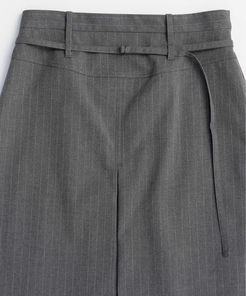MAISON SPECIAL（メゾンスペシャル）の「Box Pleats Mid-length Skirt/ボックスプリーツミモレスカート（スカート・レディース・グレー/カーキ/ブラック・36/38）」の9枚目の写真