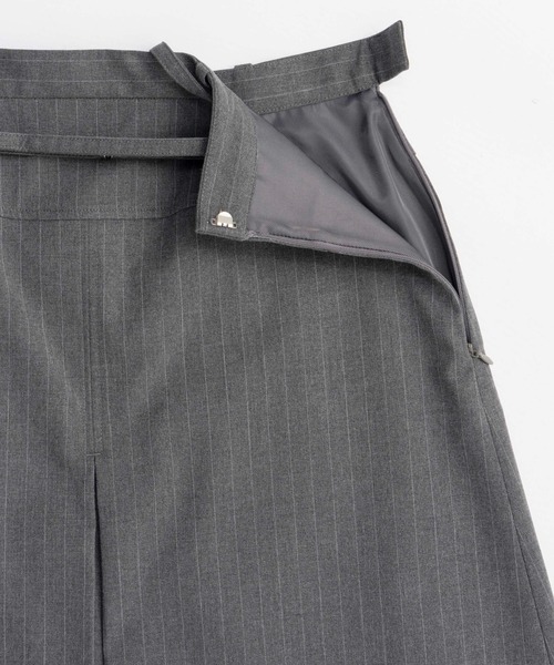 MAISON SPECIAL（メゾンスペシャル）の「Box Pleats Mid-length Skirt/ボックスプリーツミモレスカート（スカート・レディース・グレー/カーキ/ブラック・36/38）」の10枚目の写真