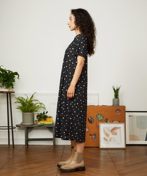 Jocomomola（ホコモモラ）の「【接触冷感】Charco ドットカットソーワンピース（ワンピース・レディース・ブラック/グリーン・40）」の3枚目の写真