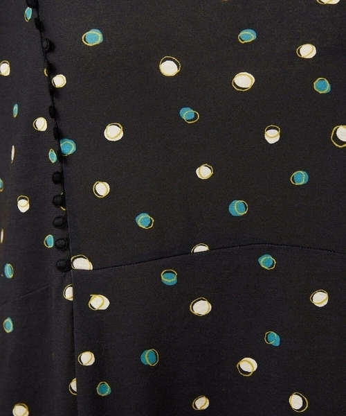 Jocomomola（ホコモモラ）の「【接触冷感】Charco ドットカットソーワンピース（ワンピース・レディース・ブラック/グリーン・40）」の10枚目の写真