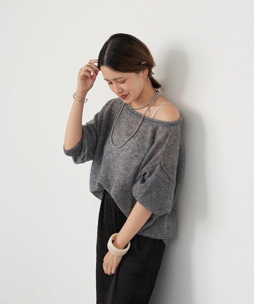 SHENERY（シーナリー）の「《インフルエンサー@kanako_ikiコラボ》シアーウールプルオーバー（ニット/セーター・レディース・オフホワイト/グレー/イエロー・FREE）」の2枚目の写真