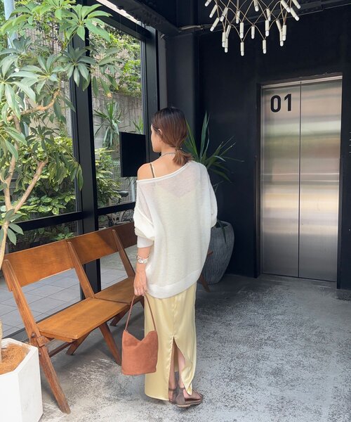 SHENERY（シーナリー）の「《インフルエンサー@kanako_ikiコラボ》シアーウールプルオーバー（ニット/セーター・レディース・オフホワイト/グレー/イエロー・FREE）」の7枚目の写真