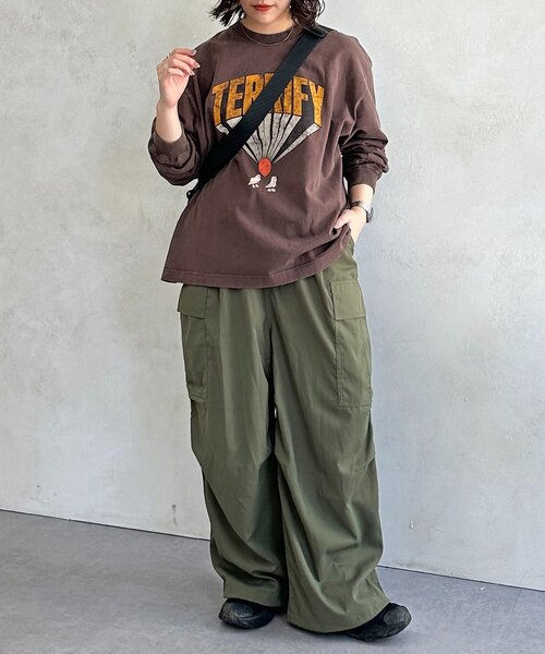 CPCM（シーピーシーエム）の「カラーパウダーロンT（Tシャツ/カットソー・レディース・ブラック/レッド/ブラウン/グリーン・MEDIUM/LARGE）」の19枚目の写真