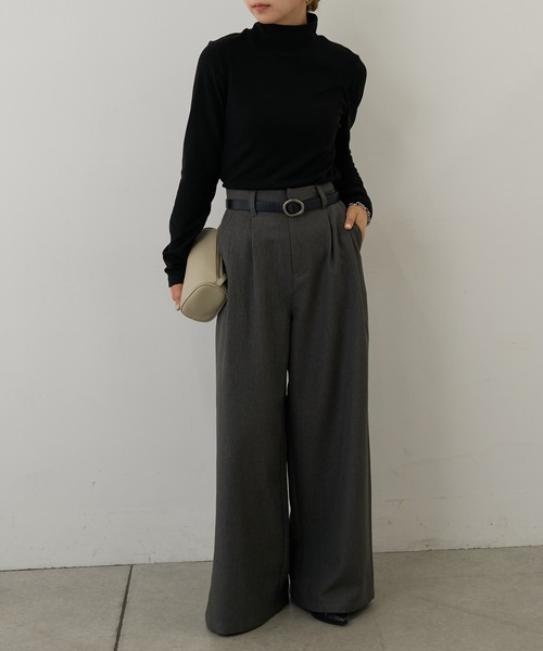 COLONY 2139（コロニートゥーワンスリーナイン）の「CICA起毛テレコハイネックプルオーバー（Tシャツ/カットソー・レディース・ホワイト/ブラック・FREE）」の5枚目の写真