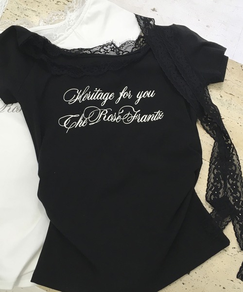 VEILA（ヴェイラ）の「レースストラップ付きオフショル風ロゴTシャツ（Tシャツ/カットソー・レディース・ブラック/ホワイト・フリー）」の20枚目の写真
