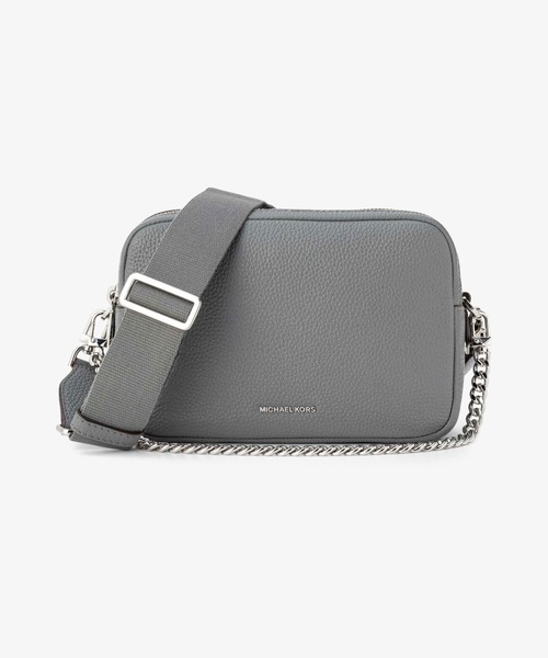 MICHAEL KORS(マイケルコース)の「BRYANT ぺブルレザー カメラバッグ ミディアム(ショルダーバッグ・レディース・グレー系・FREE)」の1枚目の写真