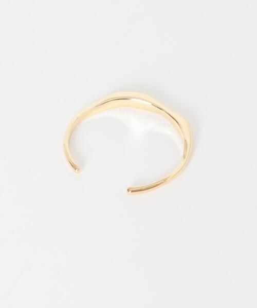 SMELLY（スメリー）の「ニュアンスメタルバングル（ブレスレット・レディース・ゴールド・-）」の2枚目の写真