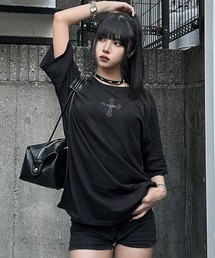 LVEU. | 【LVEU.】RENO×LVEU. ゴシックロゴプリントオーバーTシャツ / トップス カットソー Tシャツ オーバー プリント プリントT 半袖 ゴシック クロス バックプリント ロゴ ユニセックス ブラック ホワイト(Tシャツ/カットソー)