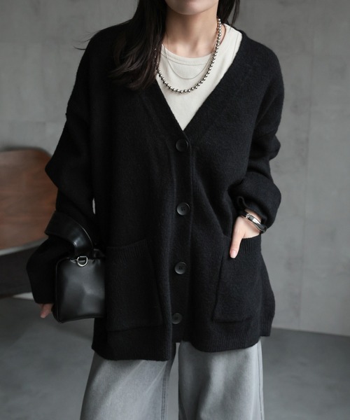 ap retro（アプレトロ）の「Vネックニットカーディガン（カーディガン/ボレロ・レディース・ブラック/グレイッシュベージュ/グレー/レッド・FREE）」の14枚目の写真