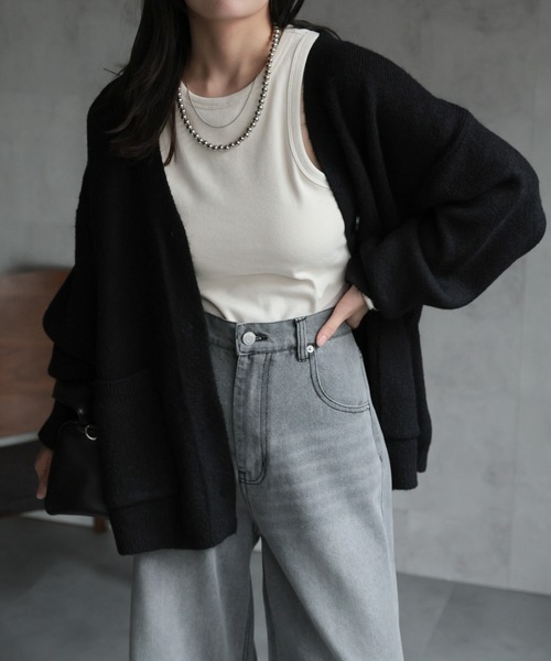 ap retro（アプレトロ）の「Vネックニットカーディガン（カーディガン/ボレロ・レディース・ブラック/グレイッシュベージュ/グレー/レッド・FREE）」の10枚目の写真