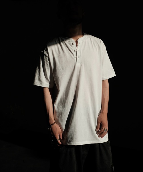 2AM(ツーエイエム)の「2AM / HENREY NECK TEE(Tシャツ/カットソー・メンズ・ブラック/ナチュラル/スミクロ/ホワイト・XX-LARGE/X-LARGE)」の8枚目の写真