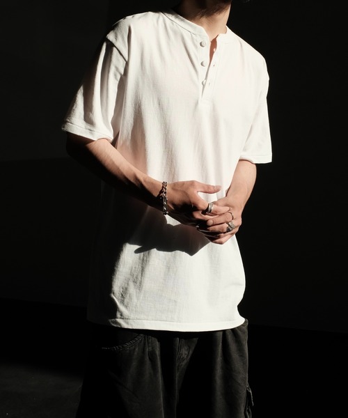 2AM(ツーエイエム)の「2AM / HENREY NECK TEE(Tシャツ/カットソー・メンズ・ブラック/ナチュラル/スミクロ/ホワイト・XX-LARGE/X-LARGE)」の10枚目の写真