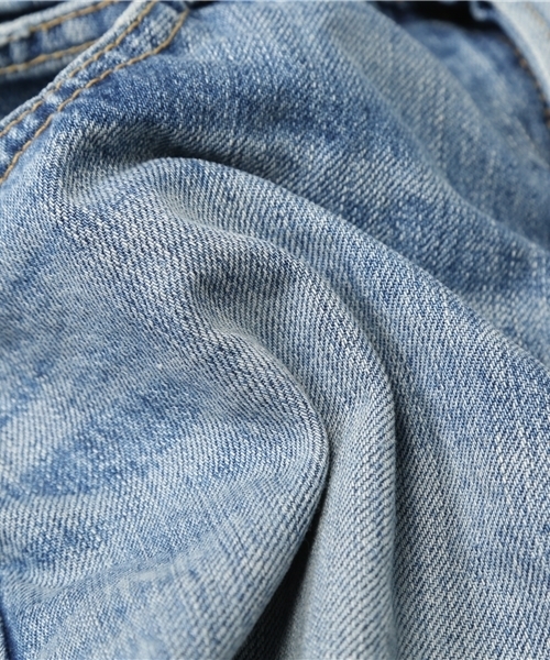 BLACK BY MOUSSY(ブラックバイマウジー)の「HUILA blue denim(デニムパンツ・レディース・ブルー・23inch/24inch/25inch/26inch)」の8枚目の写真