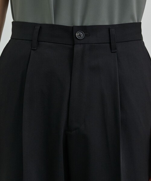 UNITED TOKYO（ユナイテッドトウキョウ）の「TECHNO WOOL セミフレアパンツ（その他パンツ・メンズ・ダークグレー/ブラック・1/2）」の11枚目の写真