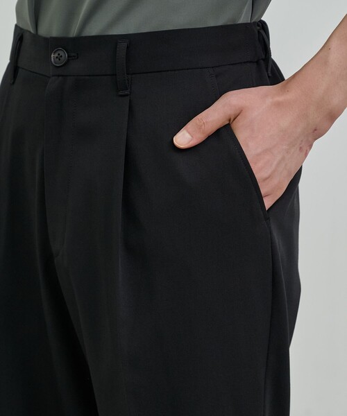 UNITED TOKYO（ユナイテッドトウキョウ）の「TECHNO WOOL セミフレアパンツ（その他パンツ・メンズ・ダークグレー/ブラック・1/2）」の14枚目の写真