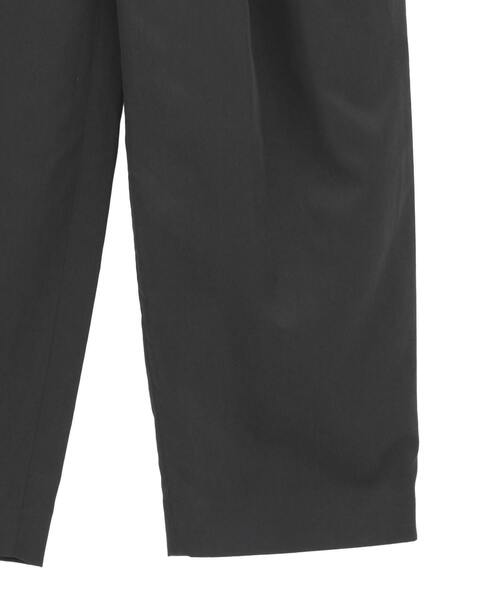 Liesse（リエス）の「タックバレルパンツ（その他パンツ・レディース・ブラウン/ブラック・2/3）」の8枚目の写真