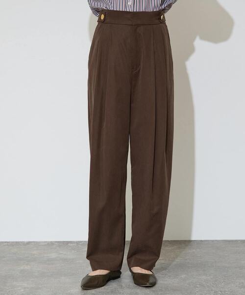 Liesse（リエス）の「タックバレルパンツ（その他パンツ・レディース・ブラウン/ブラック・2/3）」の11枚目の写真