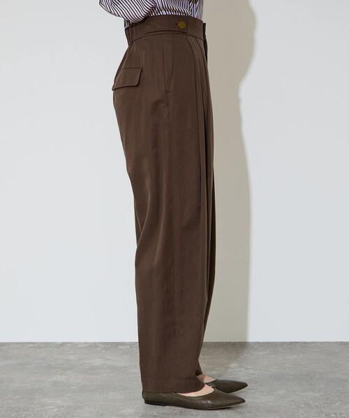 Liesse（リエス）の「タックバレルパンツ（その他パンツ・レディース・ブラウン/ブラック・2/3）」の12枚目の写真