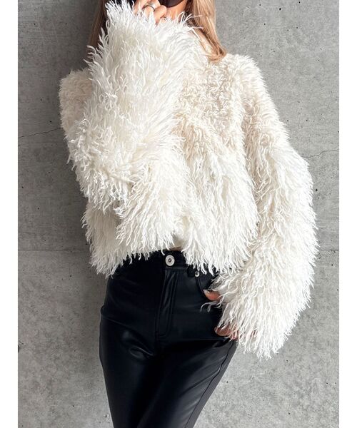 GYDA(ジェイダ)の「【WEB限定】【TINY】switchingフェイクファーコート(ダウンジャケット/コート・レディース・ブラック/オフホワイト・FREE)」の6枚目の写真