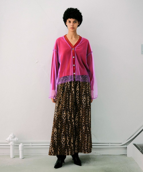 NOISE MAKER（ノイズメーカー）の「ベロアレオパードボリュームロングスカート（スカート・レディース・レオパード・38/36）」の2枚目の写真