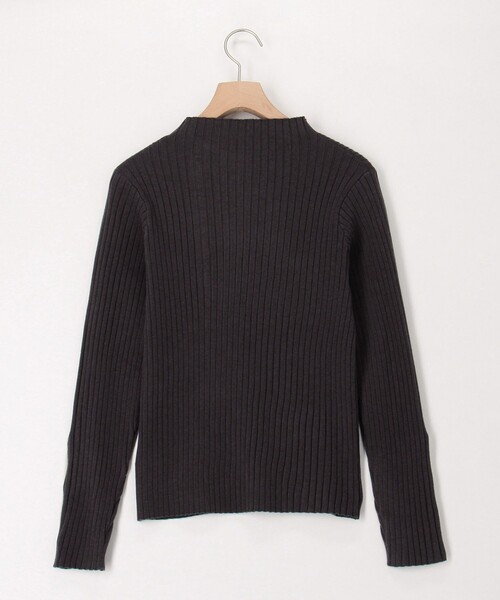 MICO COULIER(ミコクリエ)の「フロントボタン配色ラメプルオーバーニット(ニット/セーター・レディース・オフホワイト/ブルー/レッド/チャコールグレー・38)」の19枚目の写真