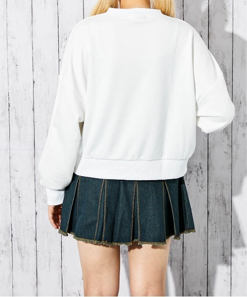 GORGE（ゴージ）の「《ロゴ×ハート刺繍》レディース 裏毛スウェット 短丈プルオーバー カジュアル 春秋冬（スウェット・レディース・オートミール/ブラック/オフホワイト・F）」の12枚目の写真
