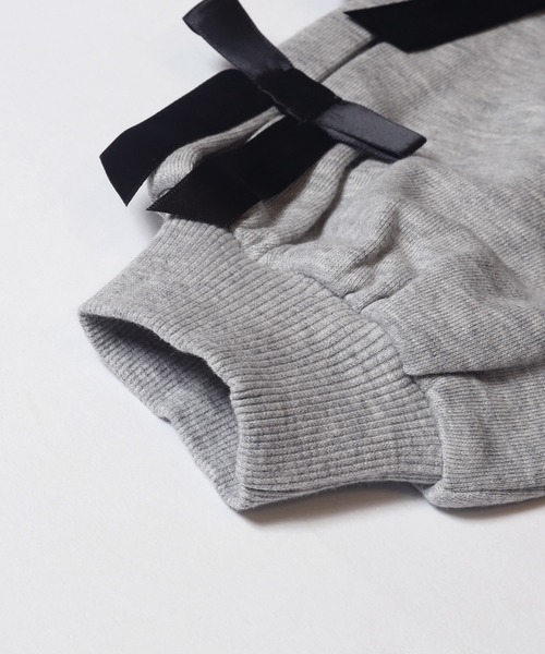 coca（coca）（コカ）の「キッズ　袖リボンスウェットトップス（スウェット・キッズ・グレー/ブラック・120/130/140/150）」の17枚目の写真