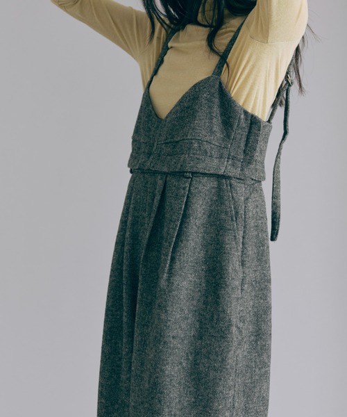 EN NEUME（エンノイム）の「2Way Tweed Bustier Combinaison（つなぎ/オールインワン・レディース・ブラウン/ブラック/カーキ・FREE）」の5枚目の写真