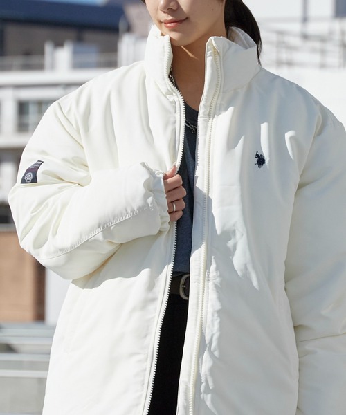 U.S. POLO ASSN.(ユーエスポロアッスン)の「U.S. POLO ASSN./ユーエスポロアッスン 刺繍ロゴ 中綿ダウンジャケット 冬服(ダウンジャケット/コート・メンズ・カーキ/アイボリー/ベージュ/ブラック・S/M/L)」の2枚目の写真