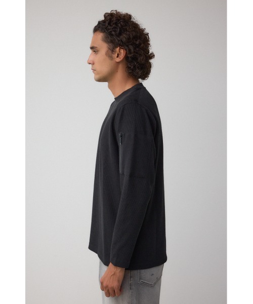 AZUL by moussy(アズールバイマウジー)の「スリーブポケット長袖トップス(Tシャツ/カットソー・メンズ・オフホワイト/ブラック/グレー系その他/グリーン系その他2・SMALL/MEDIUM/LARGE)」の20枚目の写真
