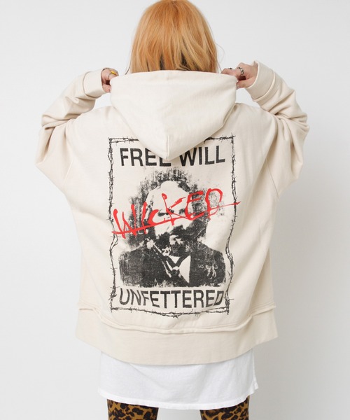 RNA(アールエヌエー)の「M2576 WICKEDウォッシュアウトフーディー(パーカー・レディース・スミクロ/ホワイト/パープル・MEDIUM)」の6枚目の写真