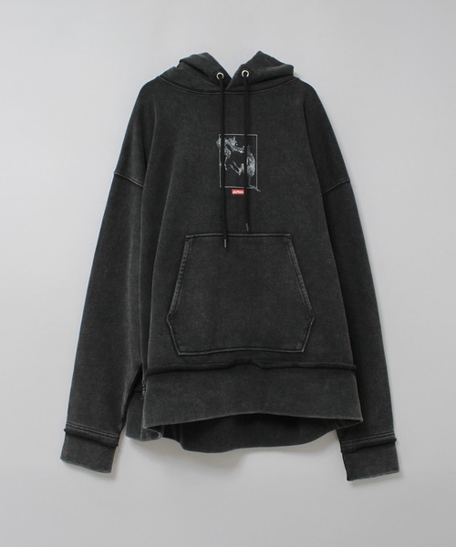 RNA(アールエヌエー)の「M2576 WICKEDウォッシュアウトフーディー(パーカー・レディース・スミクロ/ホワイト/パープル・MEDIUM)」の11枚目の写真