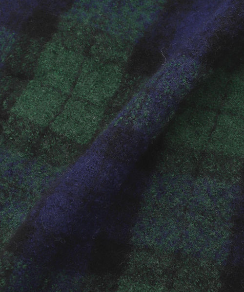 FRAMeWORK（フレームワーク）の「MY LAB ウールチェック三角スカーフ（バンダナ/スカーフ・レディース・ネイビー/ブラウン・FREE）」の12枚目の写真